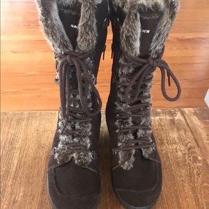 Skechers lace up boots